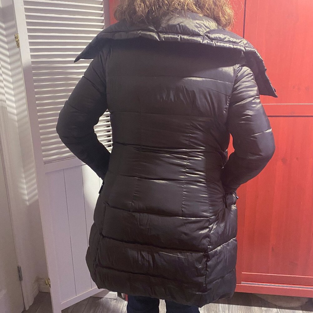BCBG Maxazria long puffer downfilled